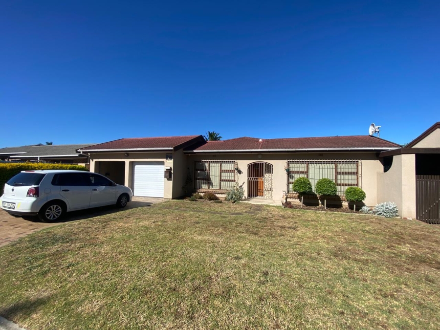 3 Bedroom Property for Sale in Morgenster Western Cape